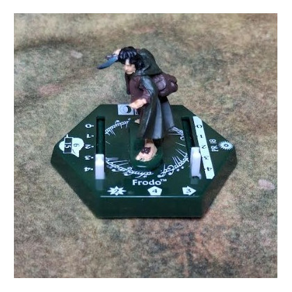 PR18 - Frodo (figurine pour The Lord of the Rings Tradeable Miniatures Games en VO) 001